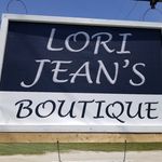 Lori Shoemaker - @lorishoemaker723 - Instagram