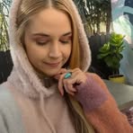 Laura Thomas - Facebook