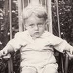 Lori Wolfe - @oldphotoattic - Instagram
