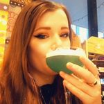 Lou Lou Banks - @louise_banks - Instagram