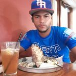Lou Oyola Banks - @louisoyola29 - Instagram