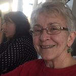 Lou Barrett - @joyknitt - Instagram