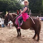Lou Barry Austin - @lou.austin.96 - Instagram