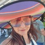 Betty Lou Barton-Uveges - @bettyloudoeshair - Instagram