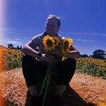 Lou Bennett - @lou_bennett5 - Instagram