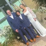 Louise Davies - @loubillings - Instagram