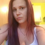 Becki Lou Boswell - @becki._.lou - Instagram