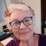 Lou Hunt - @adenamauer - Instagram