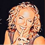 Lou Hunter - @travelling_with_bertha - Instagram