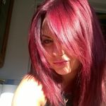 LAURA LYONS - @lauraloulyons - Instagram
