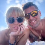 Lou Moir - @iamlouaholic - Instagram
