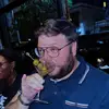 Lou Moon - @loumooncomedy - TikTok