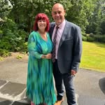 𝗟𝗼𝘂 𝗥𝗶𝗰𝗵𝗮𝗿𝗱𝘀 - @lourichards71 - Instagram