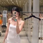 @loutothemoonnback - Instagram