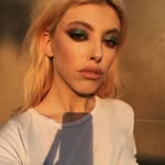 Louella Morris - @louellamorris19 - Instagram