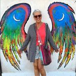 Lois Huff - @louiehuff - Instagram