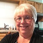 Louise Harrell - @louise.harrell.98 - Instagram
