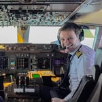 𝗟𝗼𝘂𝗶𝘀 | 𝗕𝗼𝗲𝗶𝗻𝗴 𝟳𝟰𝟳 𝗣𝗶𝗹𝗼𝘁 👨🏻‍✈️✈️ - @louisthepilot - Instagram