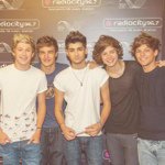 ∞LOUIS'SASS∞ - @teaandonedirection - Instagram