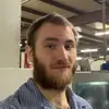 Louis Wallace - @thatdudekor - TikTok