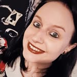 Louisa Hall - @honeychild89 - Instagram