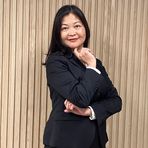 Louisa Lo - Facebook