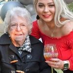 Anne Louisa Stephens - @librariananne12 - Instagram