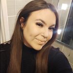 Louise Elms - @louise_ackermanxo - Instagram