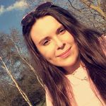 Louise Ackerman - @louise.ackerman.50 - Instagram