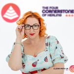 Claire Louise Chamberlain - @clairelouisechamberlain - Instagram