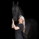 Louise De Vries - @louiseexapd - Instagram