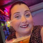 Dezi Louise Evers - @della2985 - Instagram