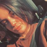 Dee’Louise - @deelouisehatcher - Instagram
