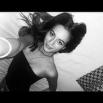 Lou - @louiseorrea - Instagram