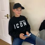 Louise Pinder - @louisepinder23 - Instagram