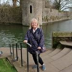 Louise Plummer - @louiseplums - Instagram