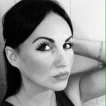 Louise Denby - @louisespain19 - Instagram