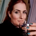 Louise Wallis - @mamaof_3beauties27 - Instagram