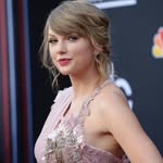lovely_taylor - @lovely_taylor_s.t - Instagram