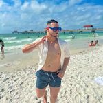 Lowell Howard - @qzlghai2ue - Instagram