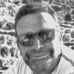 Luc Perrier - Facebook