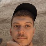Lucas Hammond - @lukeynukes - Instagram