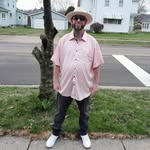 Lucas Powers - @littlelatlupylue - Instagram