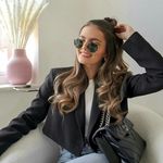 Lucia Almani - @lucia_blisss - Instagram