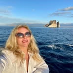 Lucia Evans - Facebook