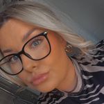 Lucia McCabe - @luciamccabe - Instagram
