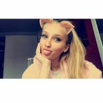 16 - @luciareed01 - Instagram