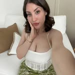 LUCY ARMSTRONG - @lucy_armstrong_9 - Instagram