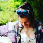 Lucy Barnard - @theurbanbumblebutt - Instagram