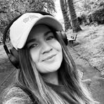 Lucy Barton - @_lucy_barts - Instagram